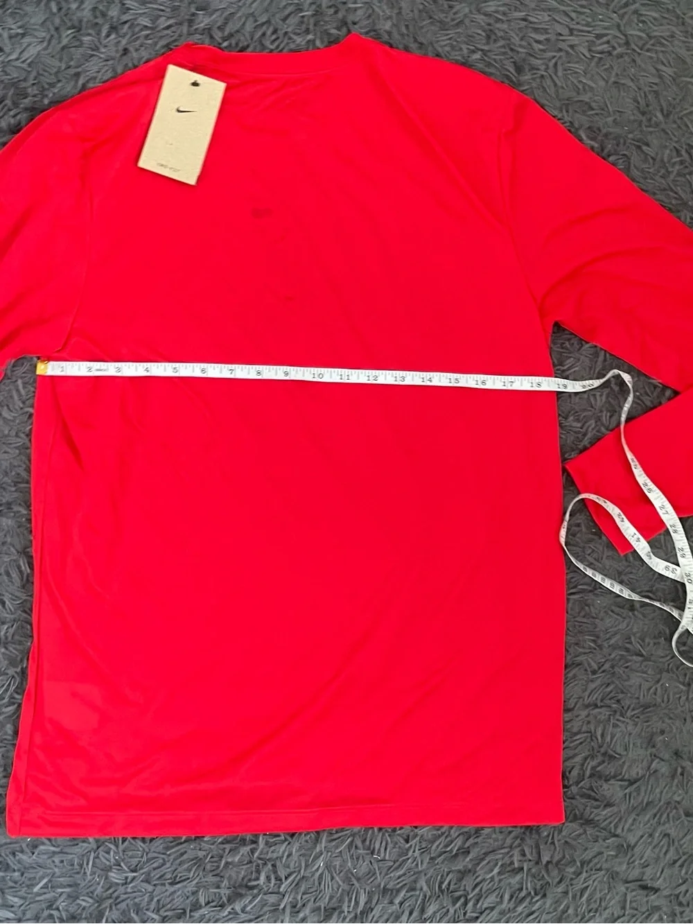 Men Size Medium Nike Dri-Fit Long Sleeve Workout T-Shirt Red